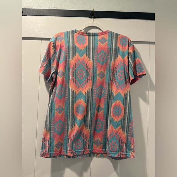 Crazy Train V Neck Aztec TShirt Large - Picture 2 of 4